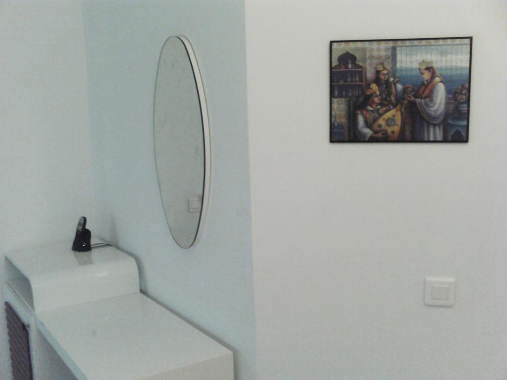 Ferienwohnung Happy House Ennasr Ariana Exterior foto