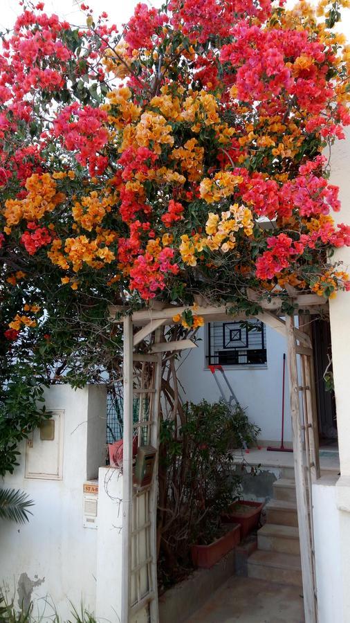 Ferienwohnung Happy House Ennasr Ariana Exterior foto